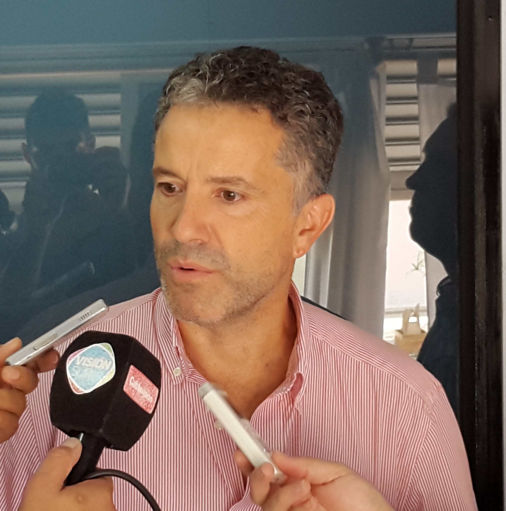 Carlos Alegre, candidato a senador por el FJPV. - Alegre